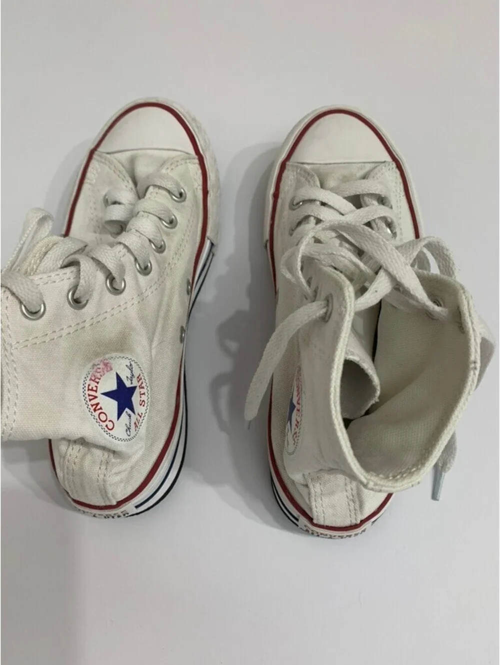 Converse Chuck Taylor All Star White High Tops Size 2 Youth